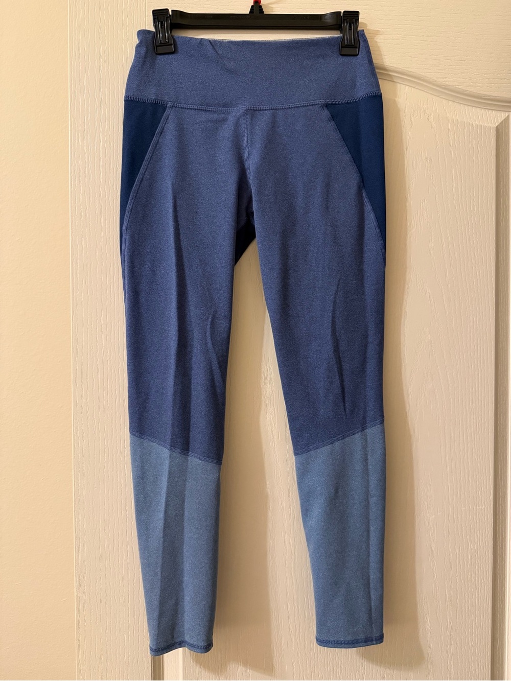 Splendid Blue Colorblock Leggings - Super Soft!